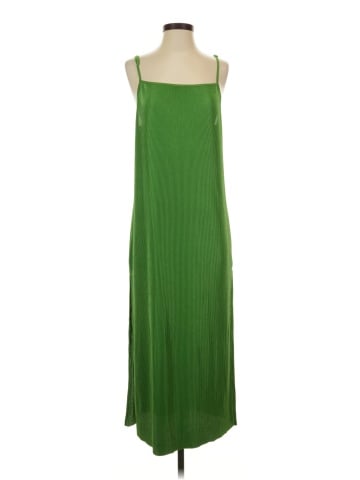 Urban Outfitters Casual Dress (view 1)