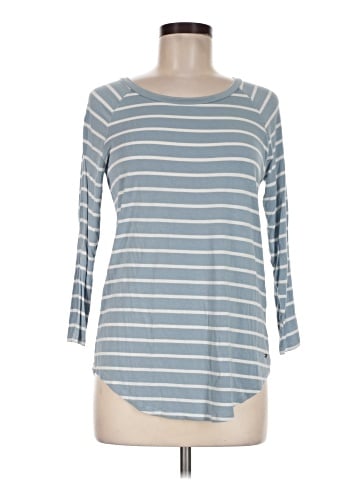 American Eagle Outfitters 3/4 Sleeve T-Shirt (view 1)