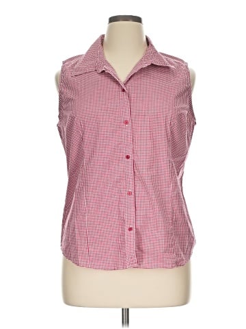 St. John's Bay Sleeveless Button-Down Shirt (view 1)
