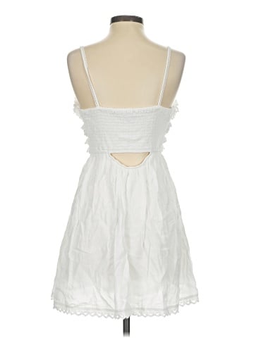 American Eagle Outfitters Cocktail Dress (view 2)