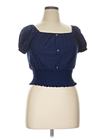 Almost Famous Short Sleeve Top (view 1)