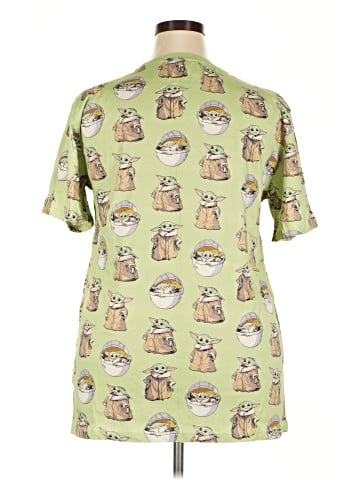Star Wars Short Sleeve T-Shirt (view 2)