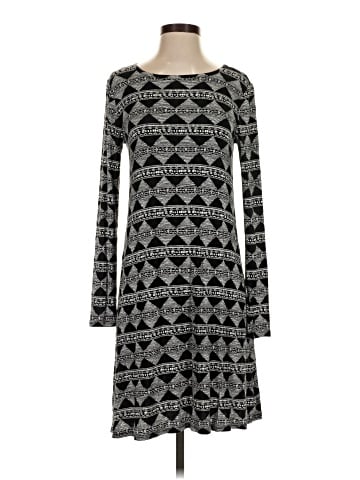 Loveappella Casual Dress (view 1)