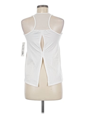 Lucky in Love Sleeveless T-Shirt (view 2)