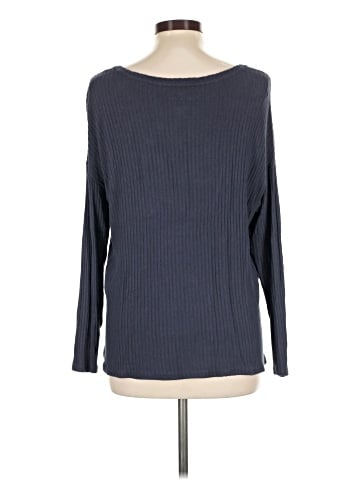 American Eagle Outfitters Long Sleeve T-Shirt (view 2)