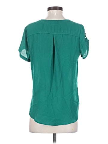 Lily White Short Sleeve Blouse (view 2)