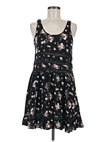 Mudd Casual Dress (view 1)