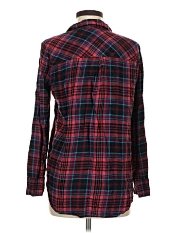 Mudd Long Sleeve Button-Down Shirt (view 2)