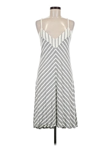 Laila Jayde Casual Dress (view 1)