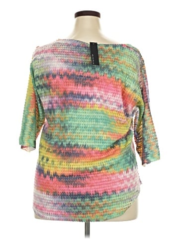 Nally & Millie 3/4 Sleeve Top (view 2)