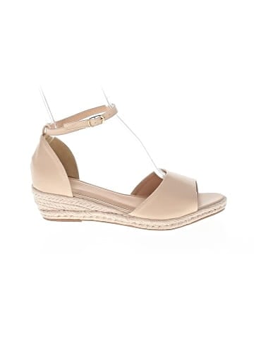 Unbranded Wedges (view 1)