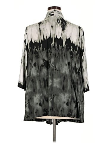 Maggie Barnes Kimono (view 2)