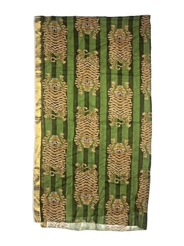 Unbranded Scarf (view 2)