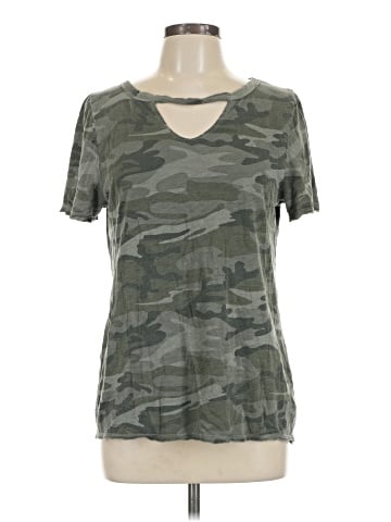 t.la Short Sleeve T-Shirt (view 1)