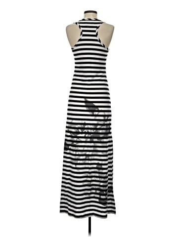 Romeo & Juliet Couture Casual Dress (view 2)