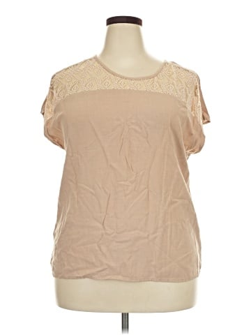 Ariat Short Sleeve Top (view 1)