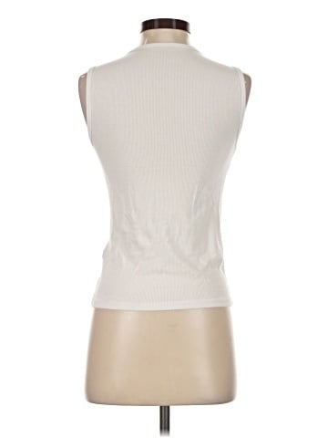 Abercrombie & Fitch Sleeveless T-Shirt (view 2)