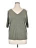 Green Envelope Gray 3/4 Sleeve Top Size XL - photo 1