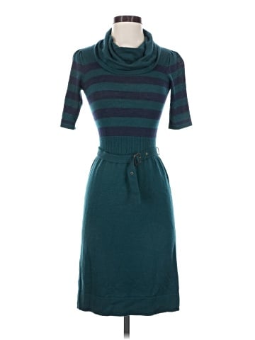 Outback Red Casual Dress (view 1)