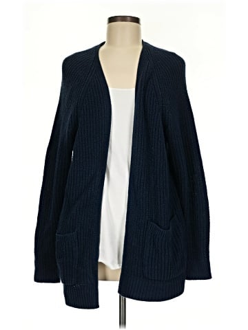 Abercrombie & Fitch Cardigan (view 1)