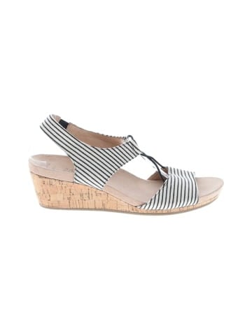 Abella Wedges (view 1)