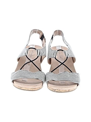 Abella Wedges (view 2)