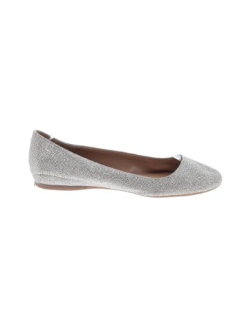 Jessica Simpson Flats (view 1)