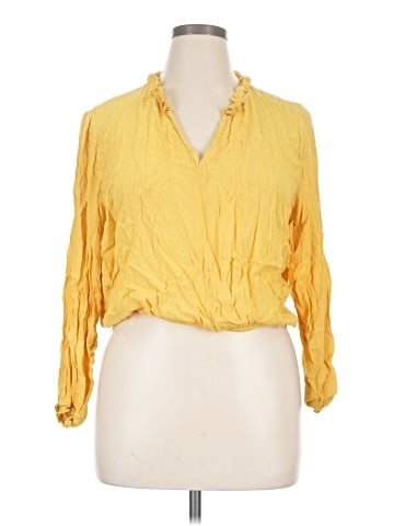 O'Neill 3/4 Sleeve Blouse (view 1)