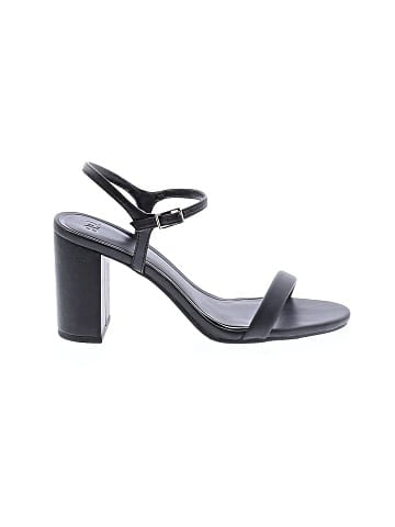 BP. Sandals (view 1)