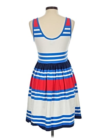 Old Navy Casual Dress (view 2)