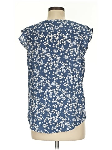 Fun2Fun Sleeveless Blouse (view 2)