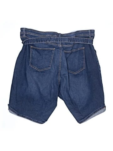 Gloria Vanderbilt Denim Shorts (view 2)