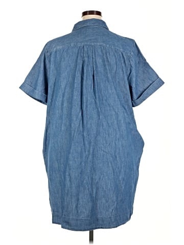 Old Navy Casual Dress (view 2)