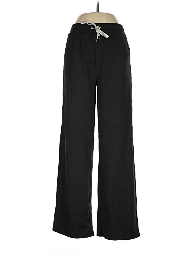 Pre-owned Vuori Casual Pants In Black