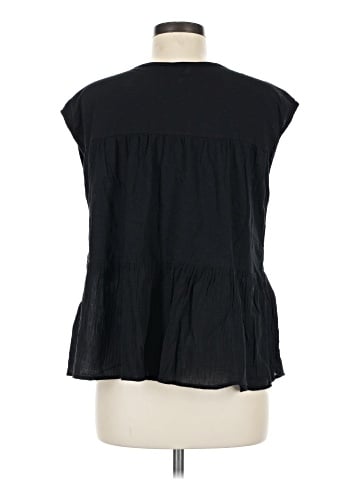 Velvet Sleeveless Blouse (view 2)