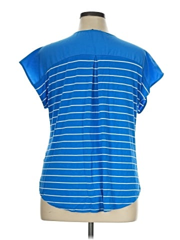 Adrienne Vittadini Short Sleeve Top (view 2)