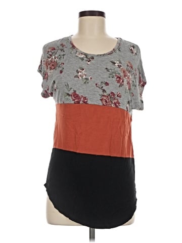 rue21 Short Sleeve T-Shirt (view 1)