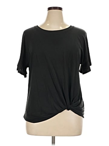 Kaari Blue Short Sleeve T-Shirt (view 1)