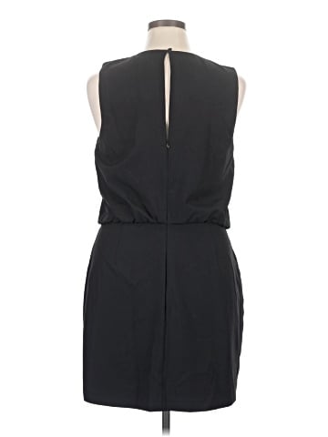 Banana Republic Factory Store Casual Dress (view 2)