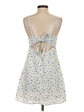 American Eagle Outfitters Casual Dress (view 2)