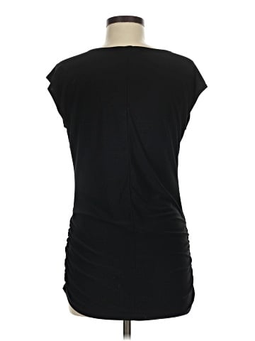 Lucy & Laurel Sleeveless T-Shirt (view 2)