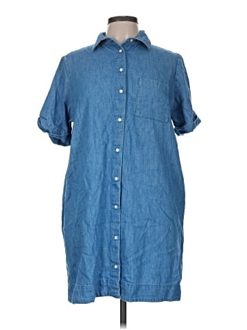 Old Navy Casual Dress (view 1)