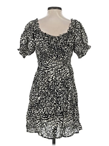 H&M Casual Dress (view 2)