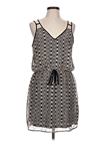 City Triangles Casual Dress (view 1)