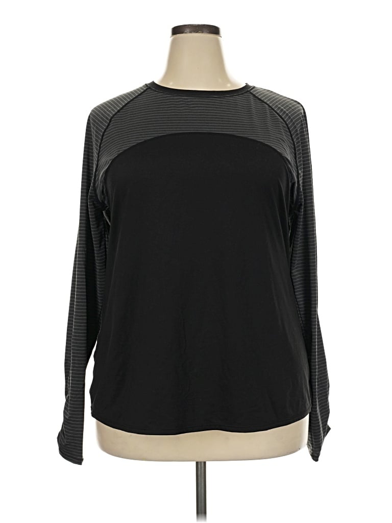 Pre-owned Avia Long Sleeve T-shirt In Black