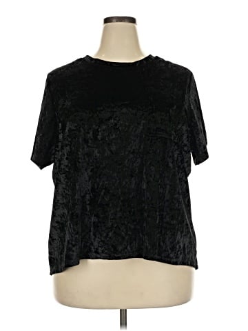 Boutique + Short Sleeve Top (view 1)