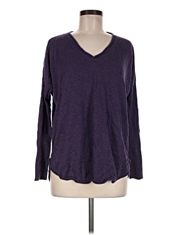 Victoria's Secret Long Sleeve T-Shirt (view 1)