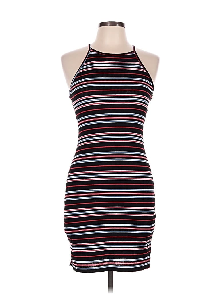 Pre-owned Ambiance Casual Dress In Burgundy