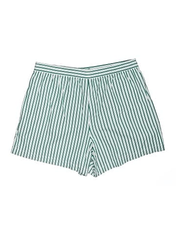 Gap Shorts (view 2)