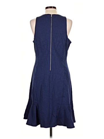 Banana Republic Casual Dress (view 2)